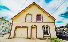 Maison PISCINE INTERIEURE et GARAGE